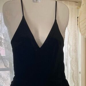 Express Elegant Black Spaghetti Strap V neck Jumpsuit XS